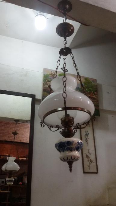 Ducth Hanging Lamp SOLD OUT Code DHL001 size 11'' long include chain 100 cm.