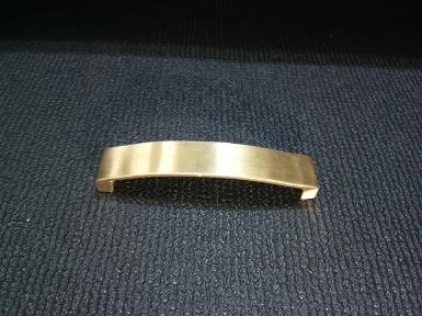 Brass handle Item Code CMR.01 size long 97 mm. wide 18 mm. high 15 mm.