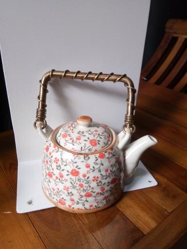 Tea Pot ceramic with brass Item Code TPB18B size Pot 5''